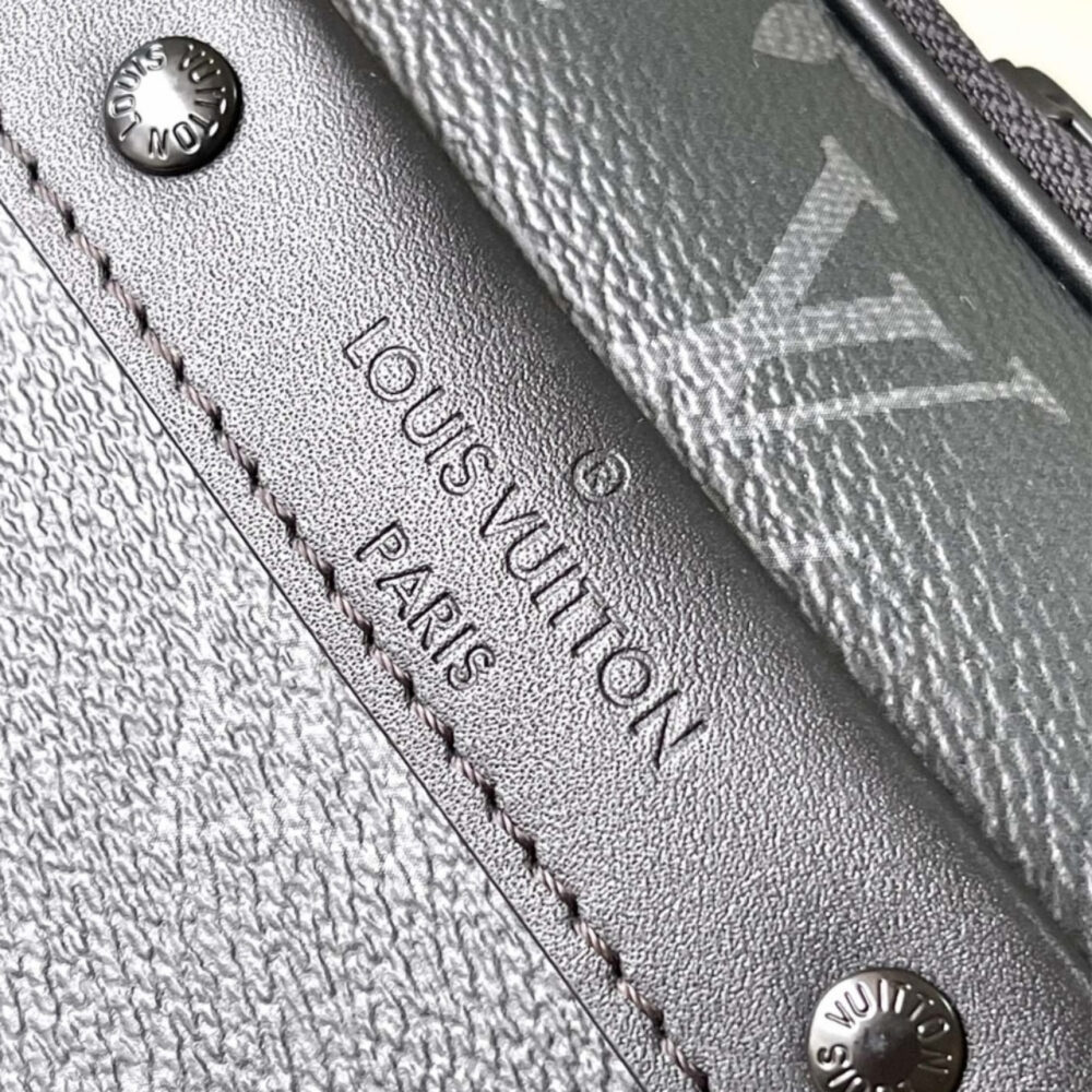 Super Vip 1:1 – Louis Vuitton Alpha Messenger Bag Monogram Eclipse Canvas Black 24Cm M46955 - Image 5