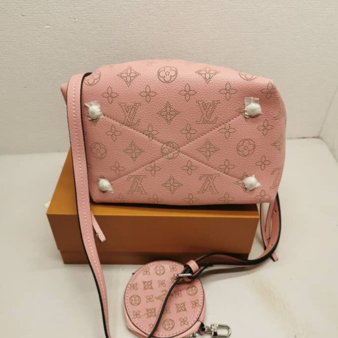 Louis Vuitton Bella Bucket Bag Magnolia Pink 22cm M57068 - Image 5