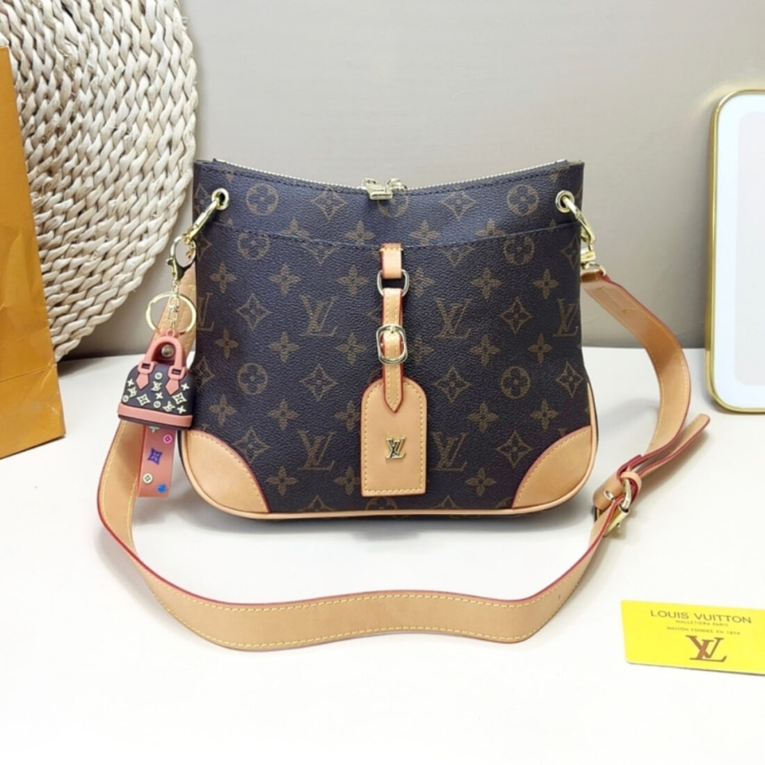 Louis Vuitton Odéon Shoulder Bag Dark Brown 26 Cm - Image 2