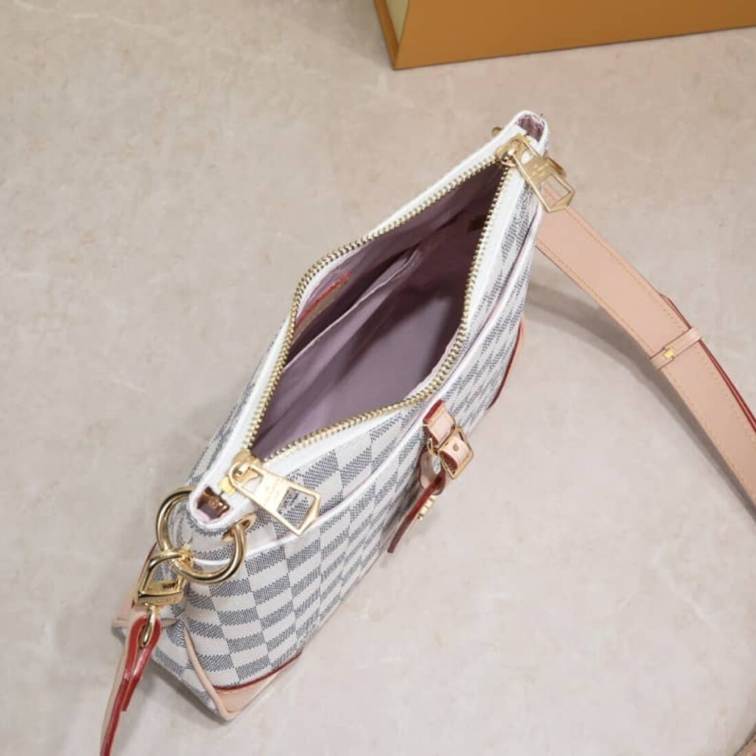 Louis Vuitton Odéon Shoulder Bag Damier Azur 26Cm - Image 4