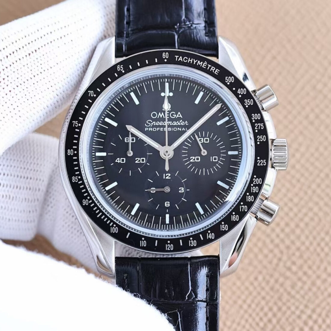 Omega Speedmaster Moonwatch Professional Black 42mm 310 32 42 50 01 002 - Image 2