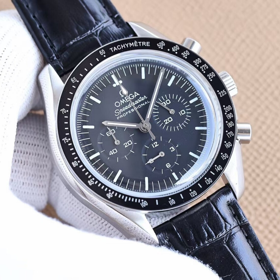Omega Speedmaster Moonwatch Professional Black 42mm 310 32 42 50 01 002 - Image 3