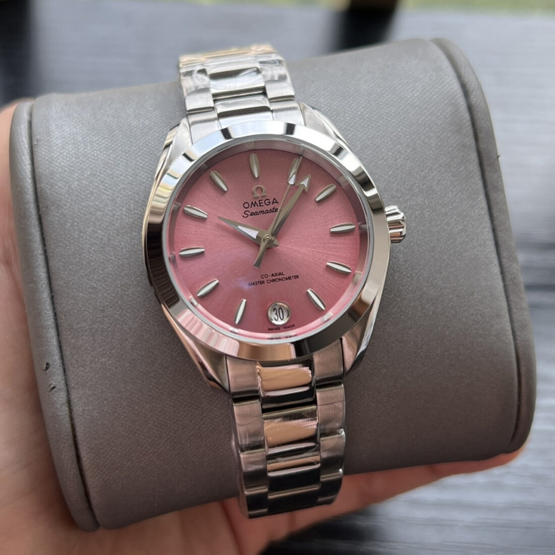 Omega Seamaster Aqua Terra Shades Shell Pink 34mm 220 10 34 20 10 003 - Image 2