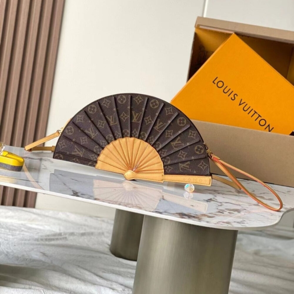 Super Vip 1:1 – Louis Vuitton LV Fan Bag 37Cm M14804 - Image 2