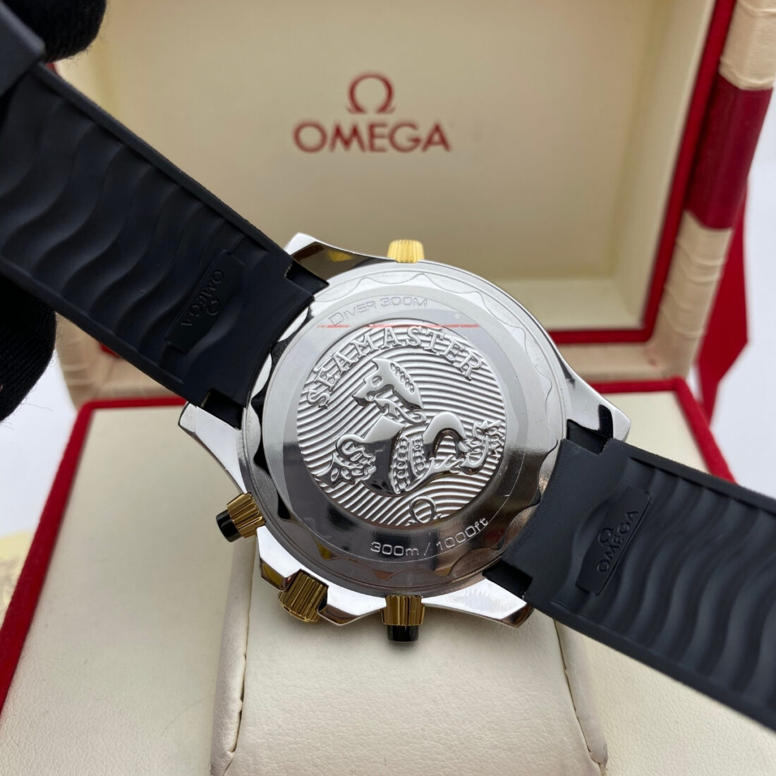 Omega Seamaster Diver 300M Black 45mm 210 62 44 51 01 001 - Image 3