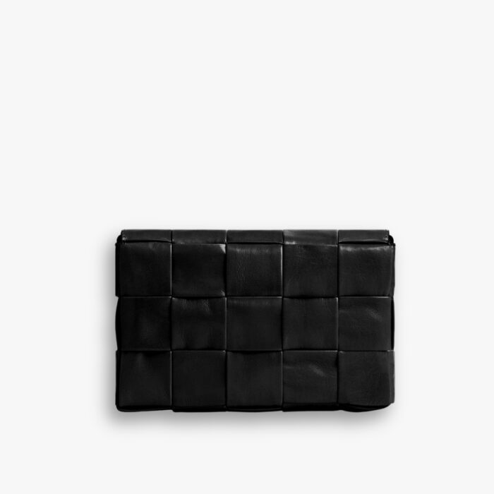 Bottega Veneta Cassette 2380 CHF Black 22Cm 578004VMAY11229