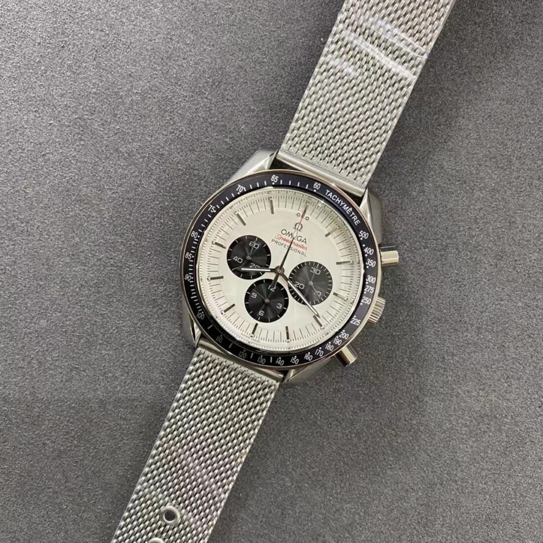 Omega Speedmaster Professional Moon White 42mm - Image 2