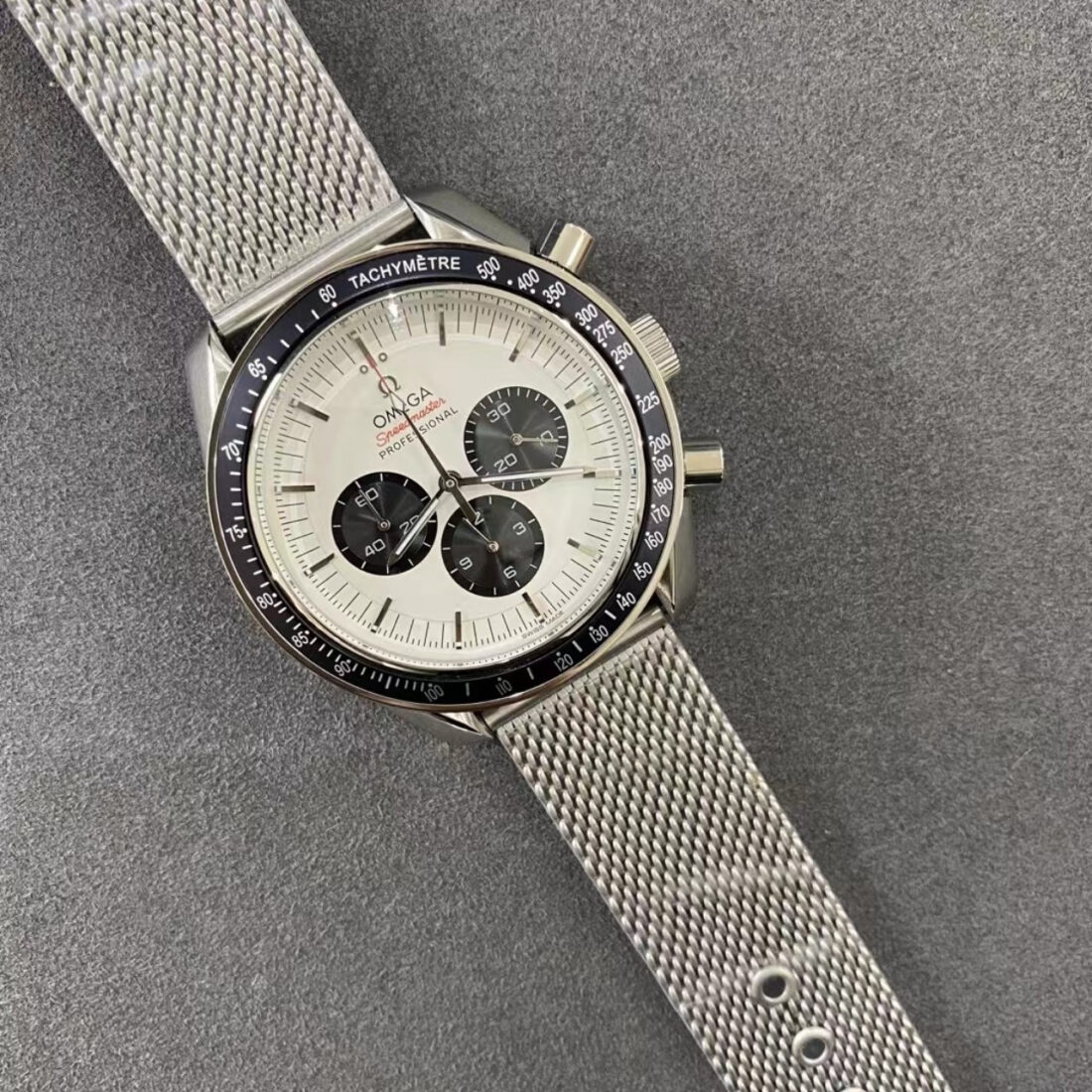 Omega Speedmaster Professional Moon White 42mm - Image 3