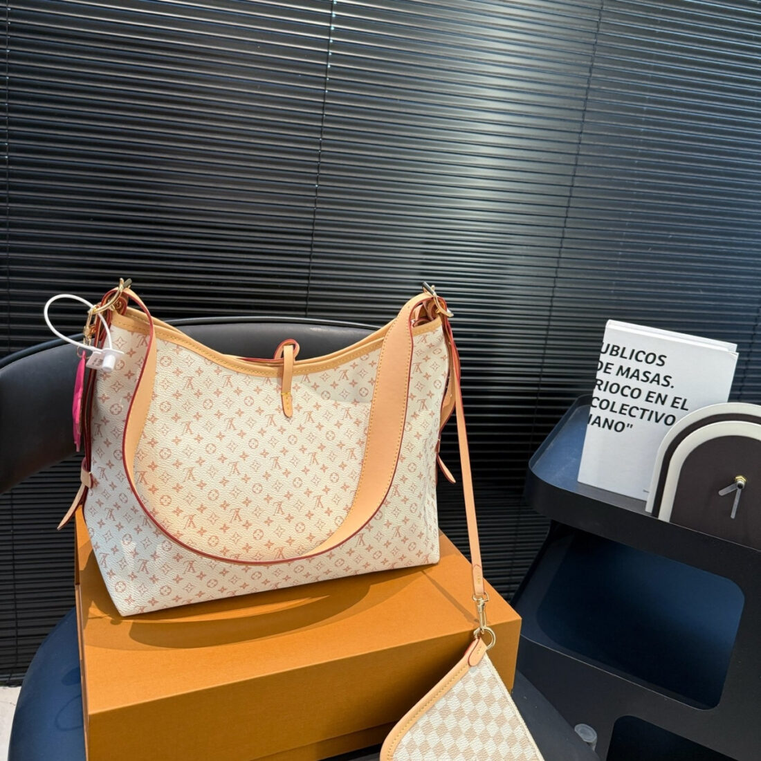 Louis Vuitton Carryall PM Bag Dune 28Cm - Image 3