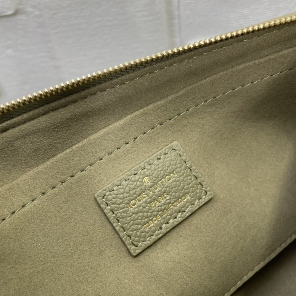 Super Vip 1:1 – Louis Vuitton Multi Pochette Accessoires Bag Green 25Cm M22670 - Image 6