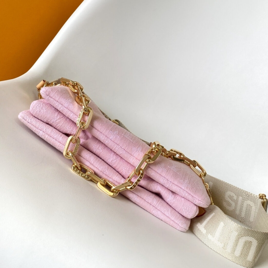 Louis Vuitton Coussin PM Bag Washed Pink 26Cm M13313 - Image 5