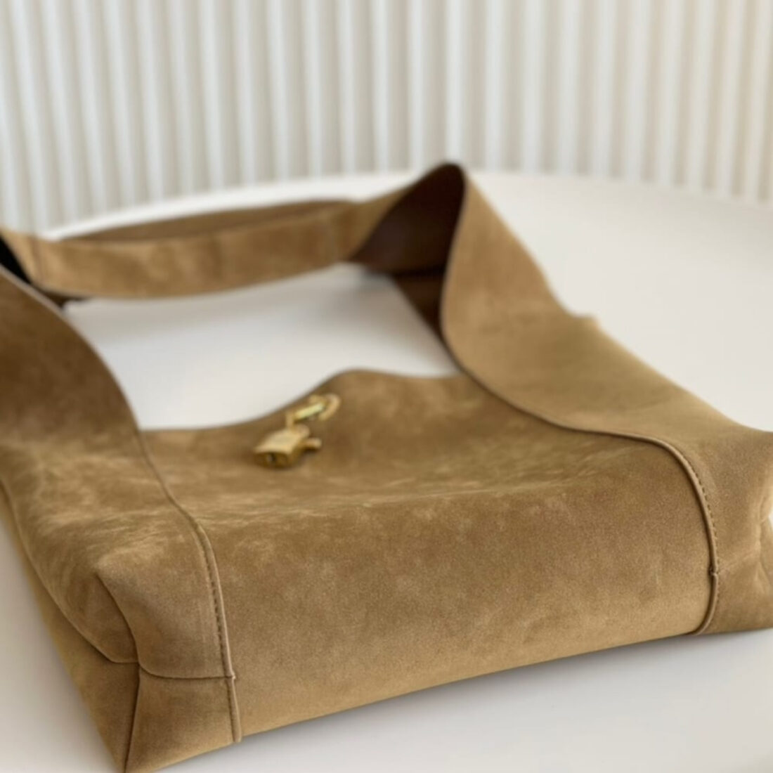 Saint Laurent Tanger In Suede Biscuit Brown 28Cm 773686AAC2F9851 - Image 4