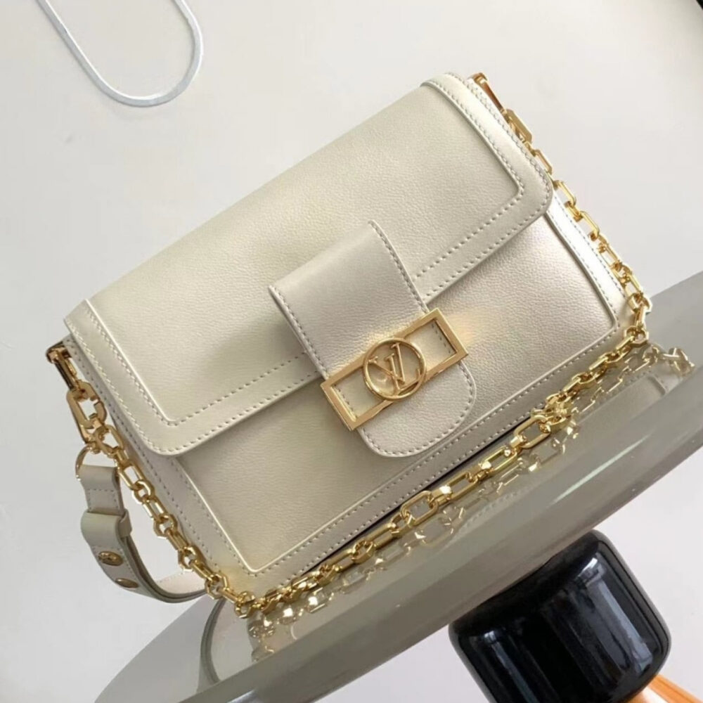 Super Vip 1:1 – Louis Vuitton Dauphine Soft MM Bag White 24Cm M25050 - Image 2