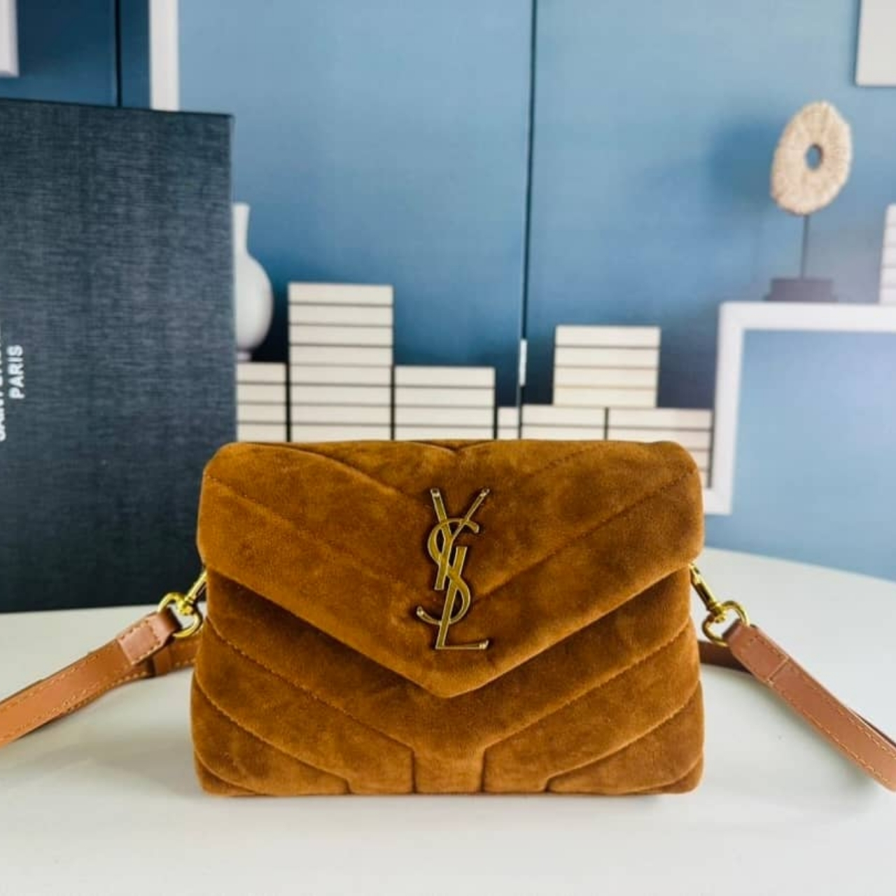 Saint Laurent Loulou Small Shoulder Bag In Suede Brown 22Cm - Image 2