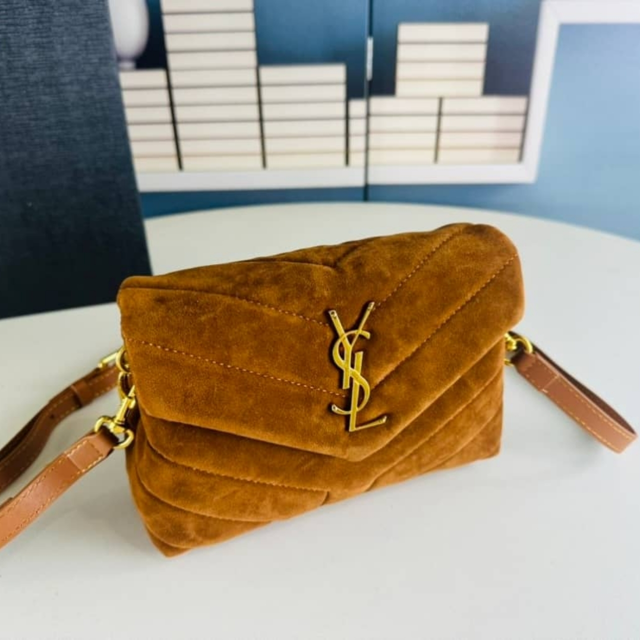 Saint Laurent Loulou Small Shoulder Bag In Suede Brown 22Cm - Image 3