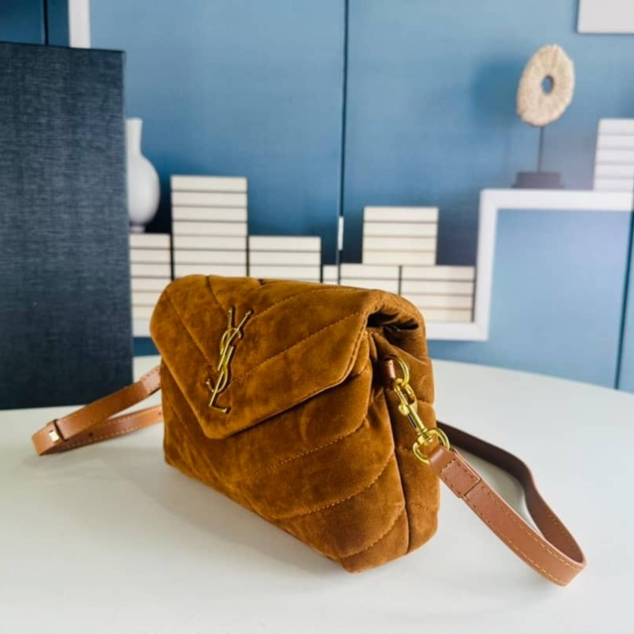 Saint Laurent Loulou Small Shoulder Bag In Suede Brown 22Cm - Image 4