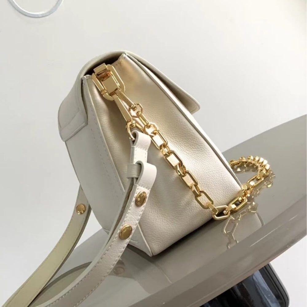 Super Vip 1:1 – Louis Vuitton Dauphine Soft MM Bag White 24Cm M25050 - Image 3