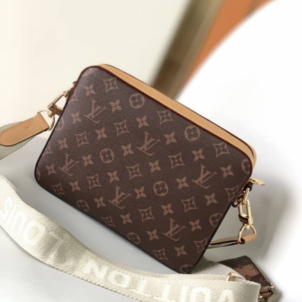 Super Vip 1:1 – Louis Vuitton Trio Messenger Bag Monogram Stripes Brown 25Cm M45965 - Image 4