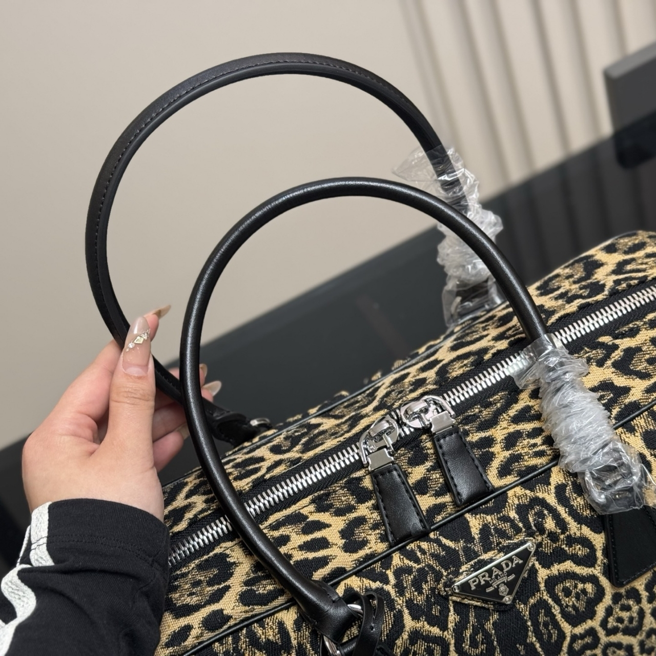 Prada Leopard Print Handle Bag 34Cm - Image 4