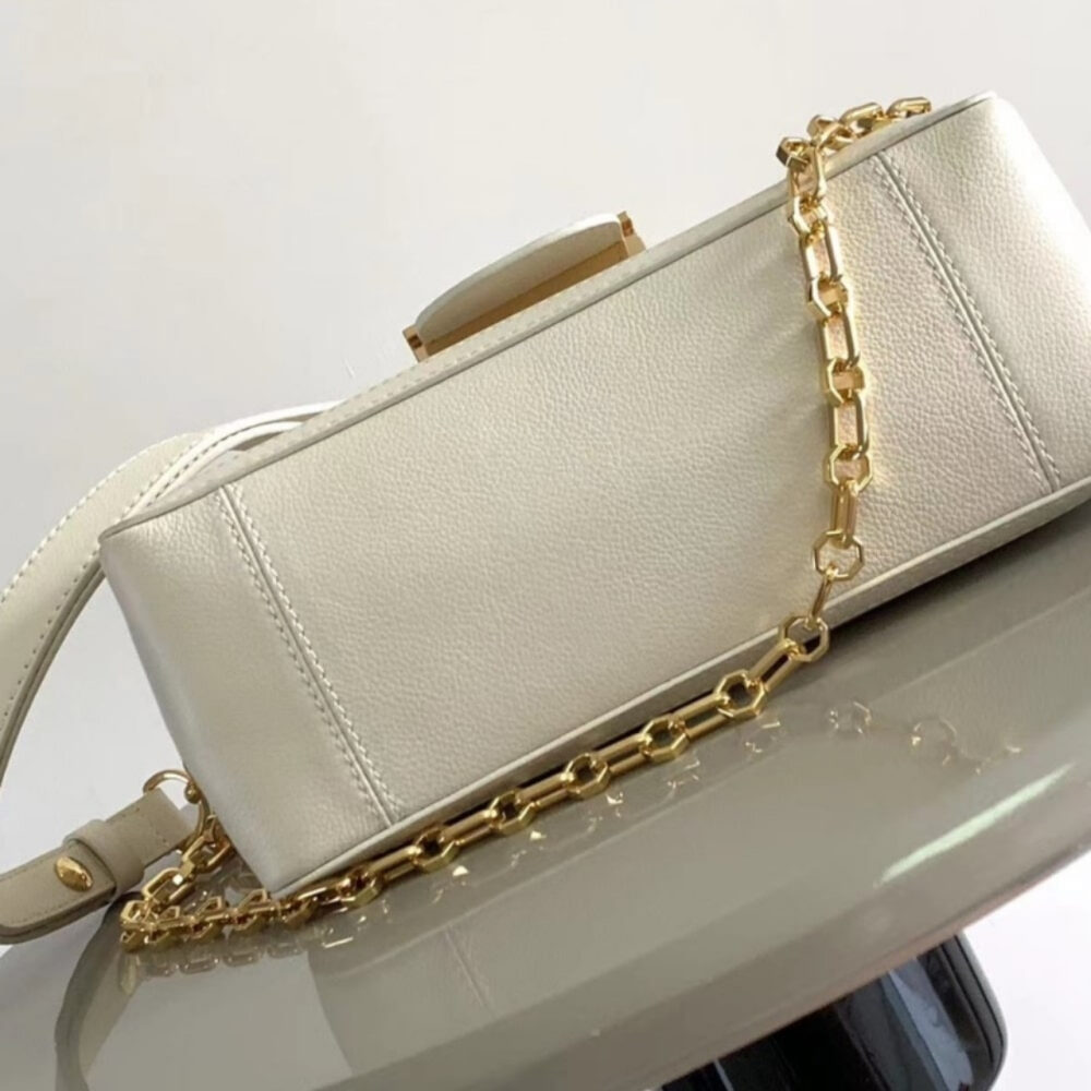 Super Vip 1:1 – Louis Vuitton Dauphine Soft MM Bag White 24Cm M25050 - Image 5