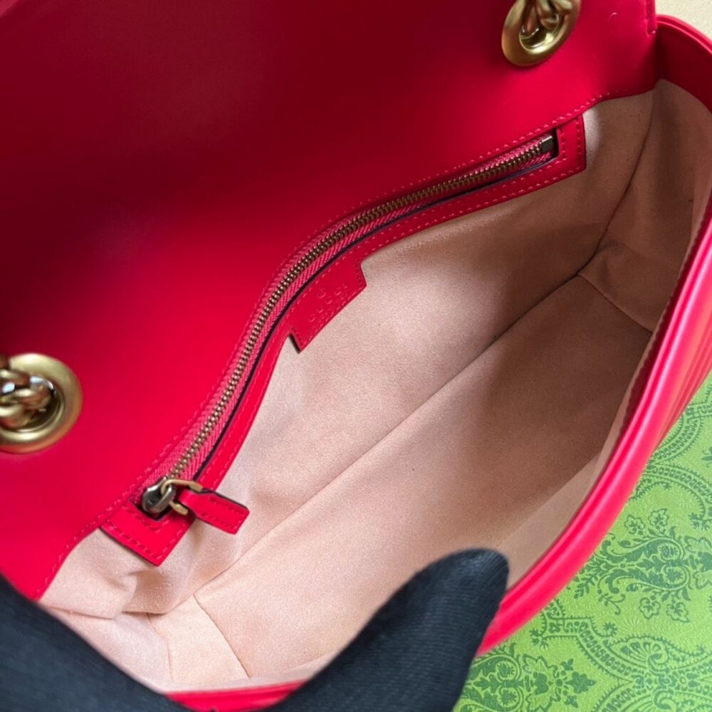Gucci GG Marmont Matelassé Medium Bag Red 26Cm 443496 AABZC 6832 - Image 7