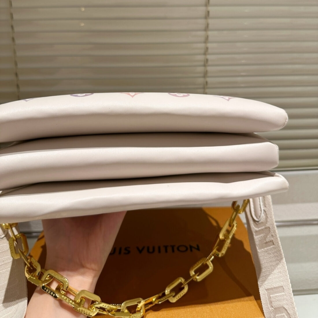 Louis Vuitton Coussin PM Dream Cream 28Cm M25507 - Image 6