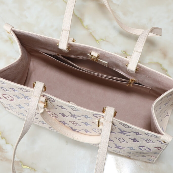 Louis Vuitton OnTheGo PM Cream 35Cm - Image 6
