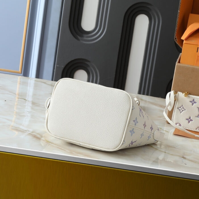 Louis Vuitton All In BB White 18Cm M25673 - Image 4