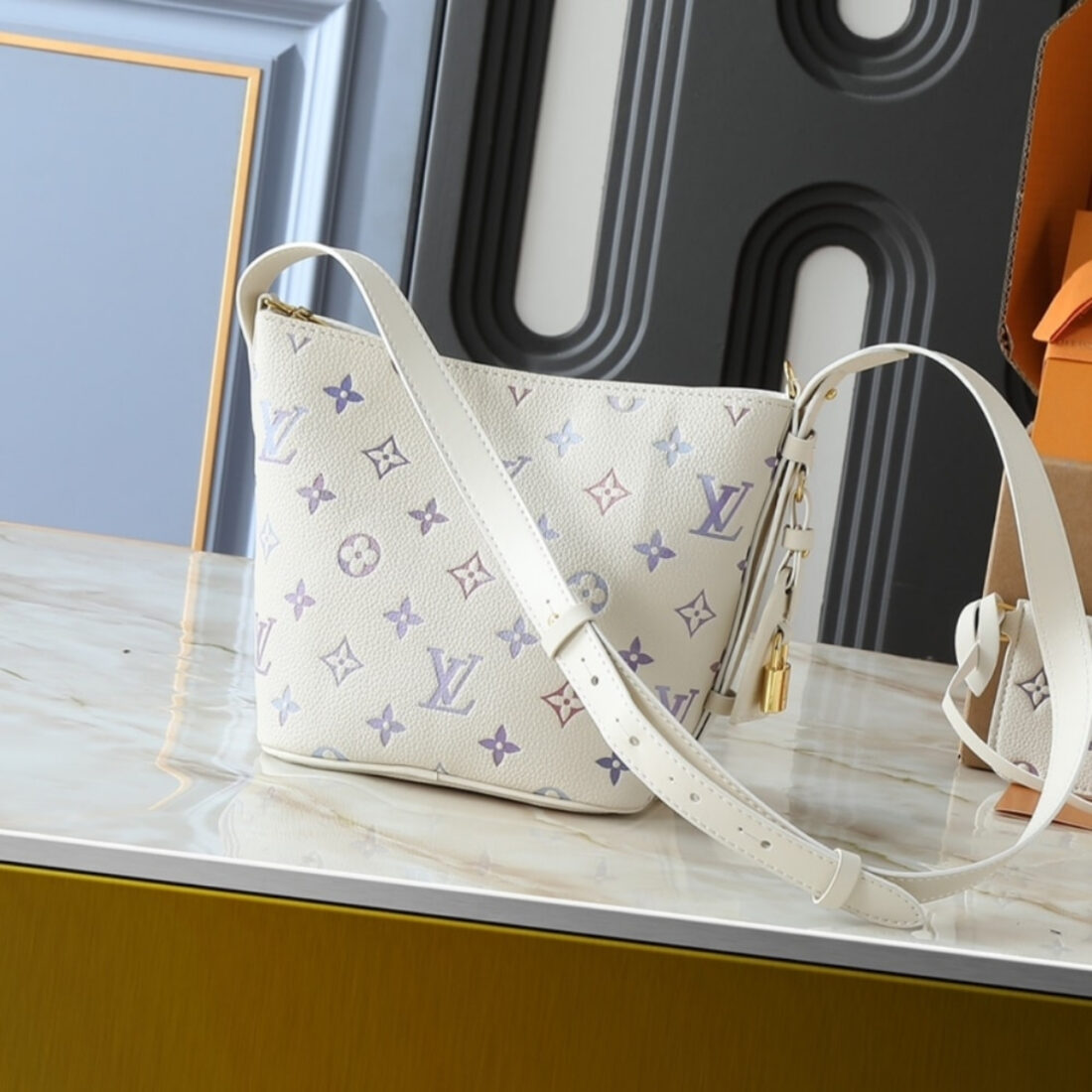 Louis Vuitton All In BB White 18Cm M25673 - Image 5