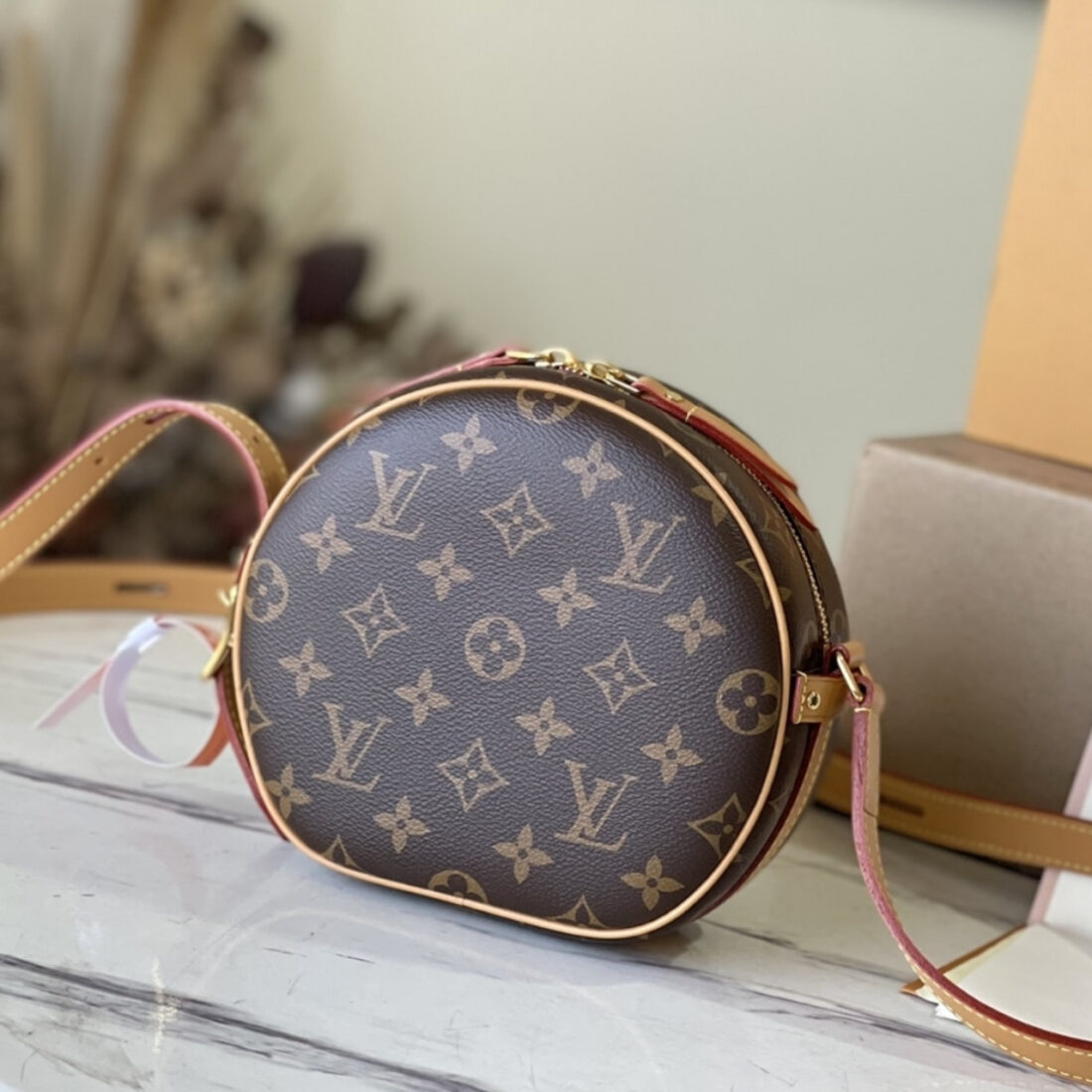 Super Vip 1:1 – Louis Vuitton Boite Chapeau Souple PM Bag Monogram 17Cm M45578 - Image 3