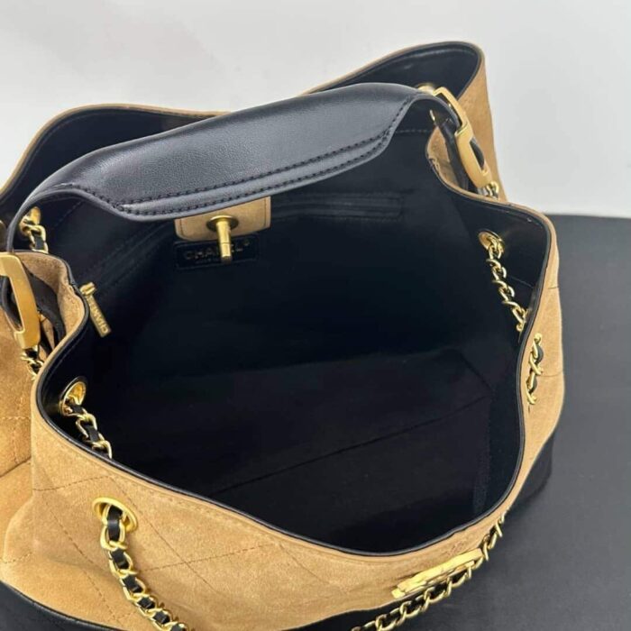 Super Vip 1:1 – Chanel Shopping Bag Gold Tone Mental Beige And Black 36Cm AS5657 B20827 U1536 - Image 4