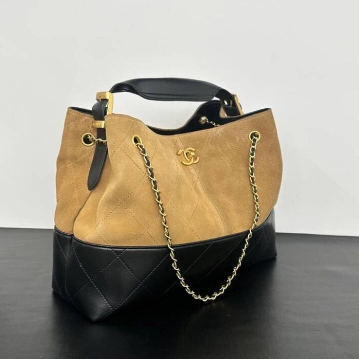 Super Vip 1:1 – Chanel Shopping Bag Gold Tone Mental Beige And Black 36Cm AS5657 B20827 U1536 - Image 3