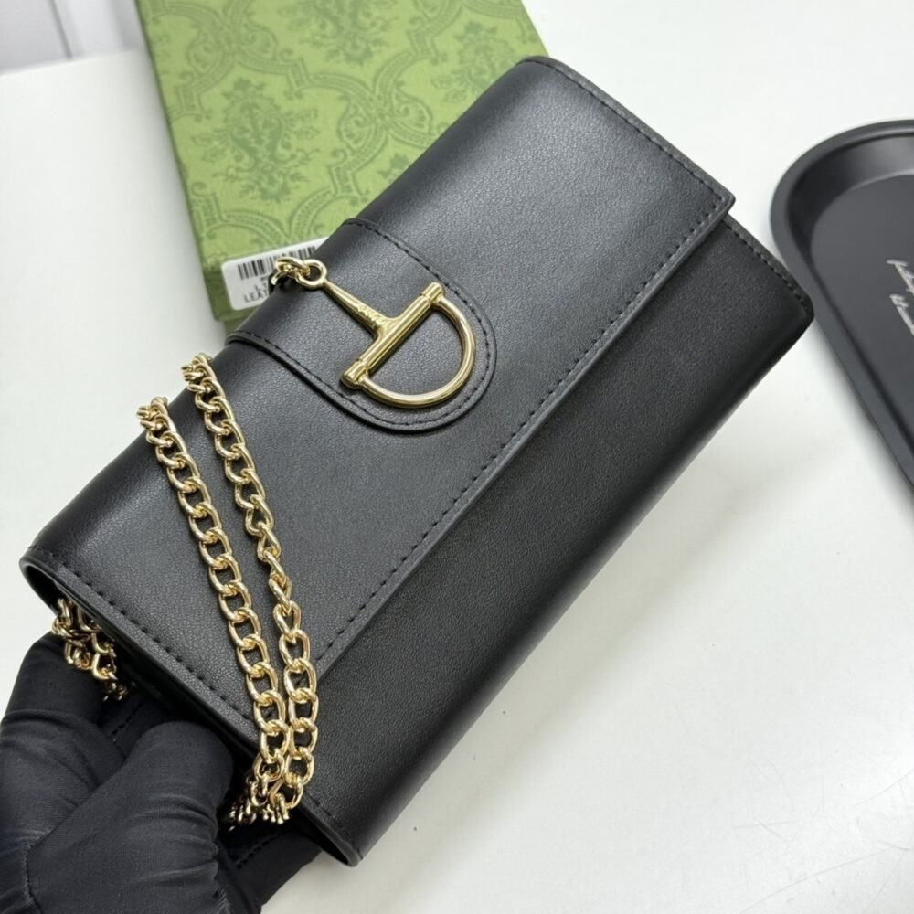 Gucci 73 Horsebit Detailed Satin Clutch Black 19Cm - Image 4