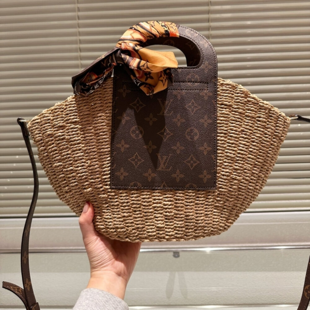 Louis Vuitton Raffia Monogram Crossbody Shoulder Bag Natural 23Cm - Image 2