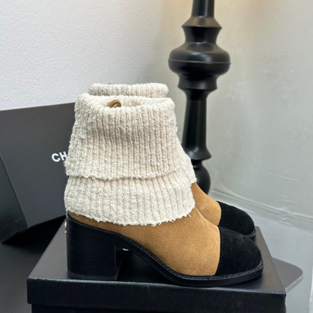 Chanel Knit Boots Beige G46038 B18433 NZZX3 - Image 2