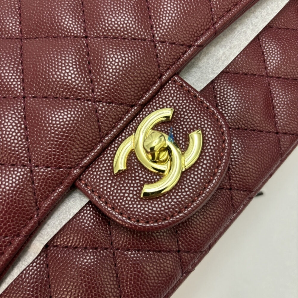 Chanel Medium Classic Double Flap Burgundy Gold Hardware 25Cm - Image 4