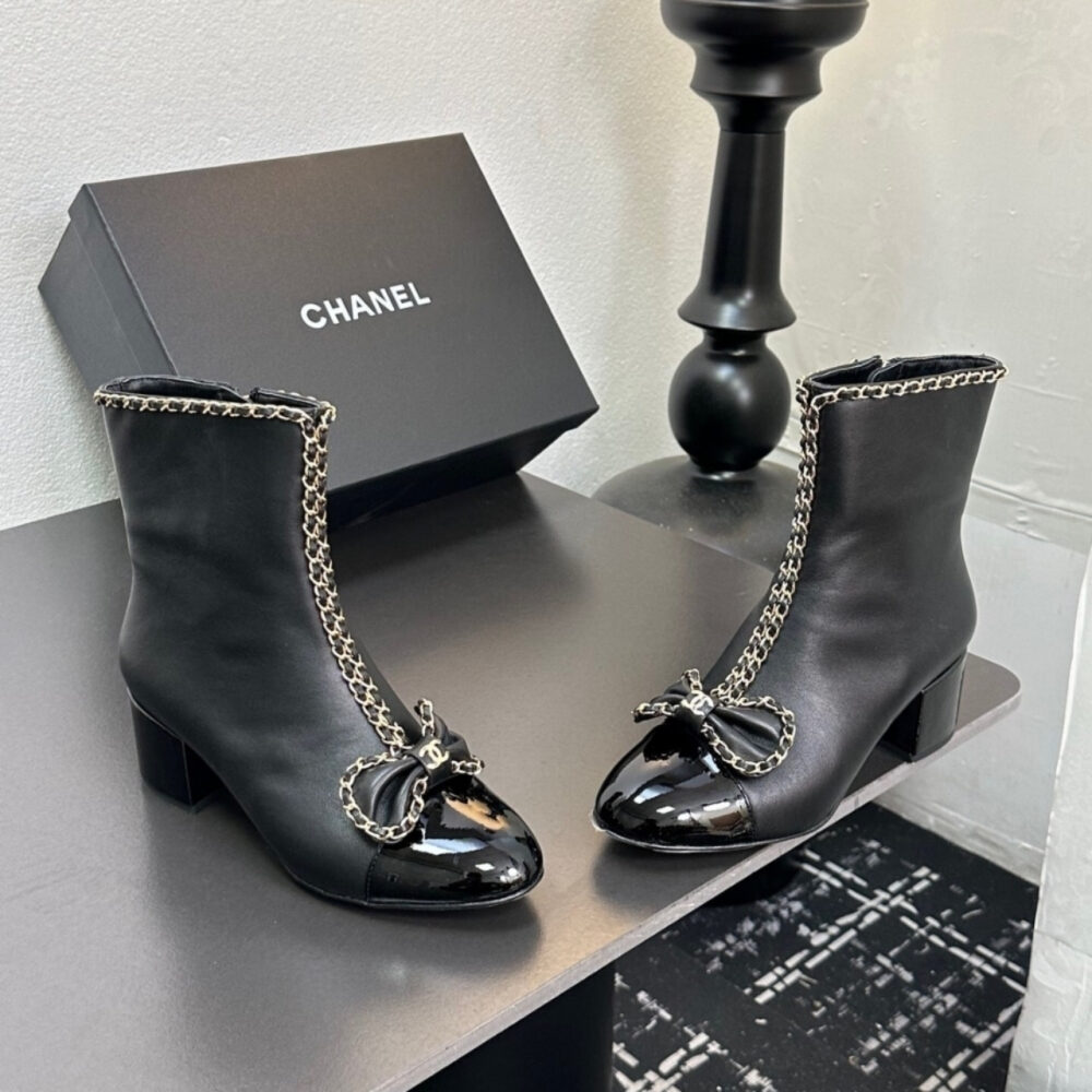 Chanel Ribbon Chain Boots Black G45899 B17974 94305 - Image 5