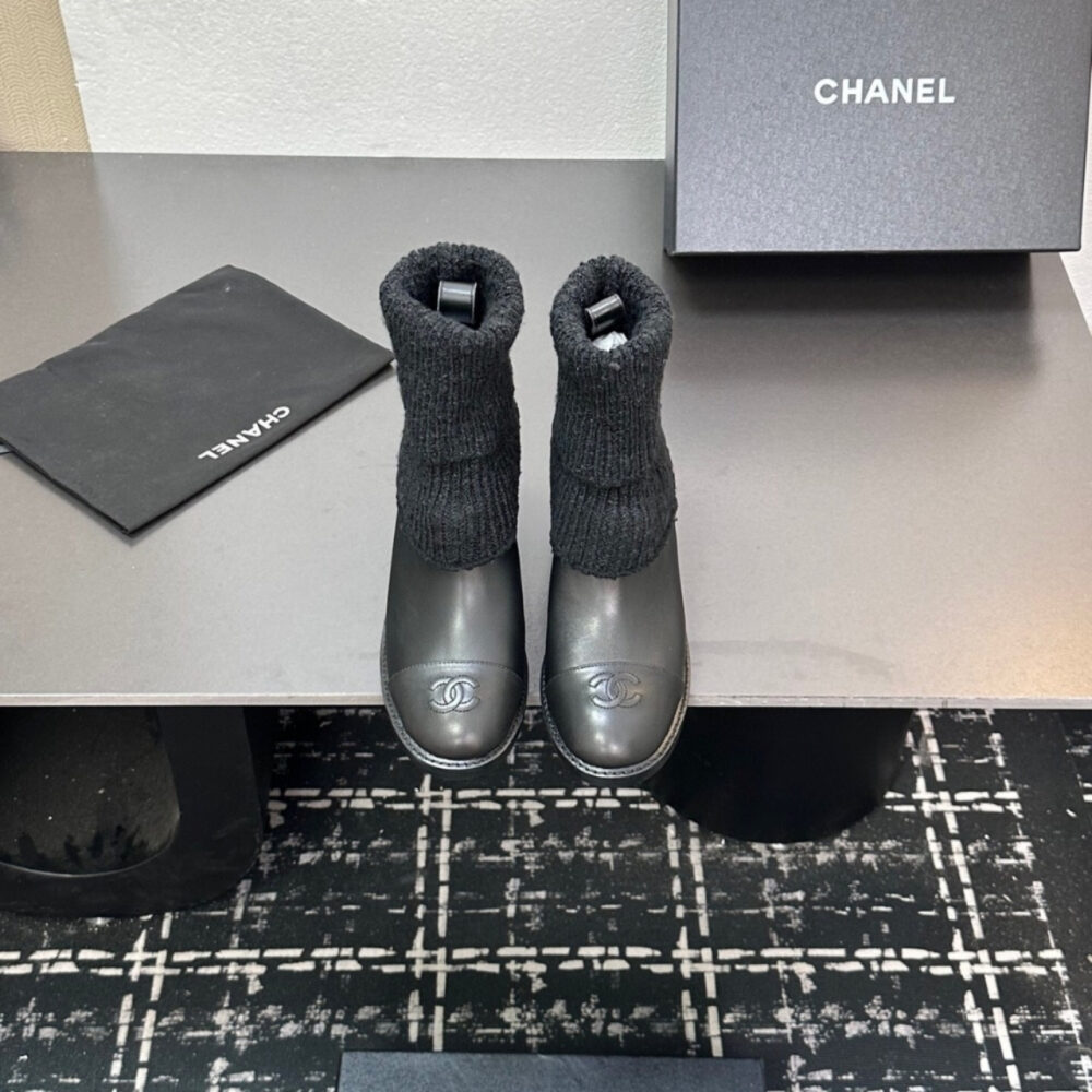 Chanel Knit Boots Black - Image 4