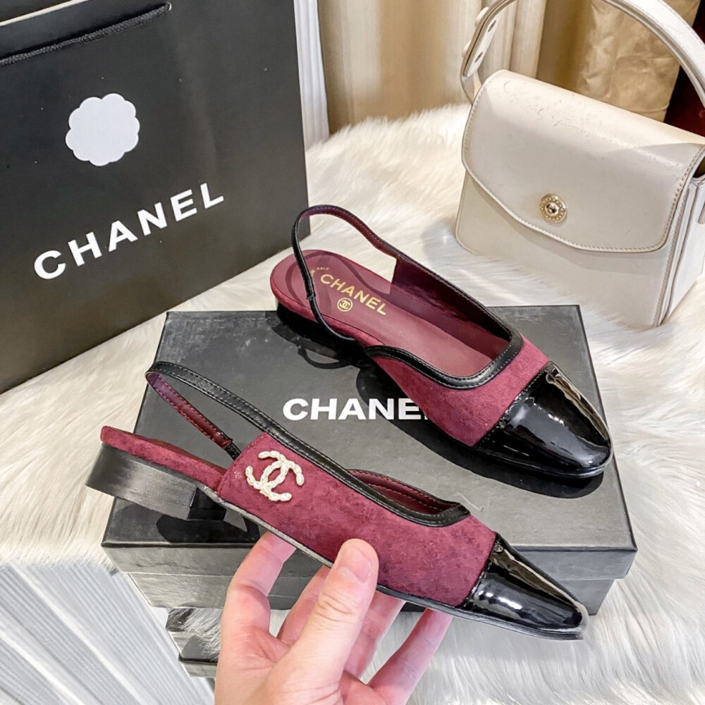 Chanel Logo Ballet Flats Burgundy - Image 4