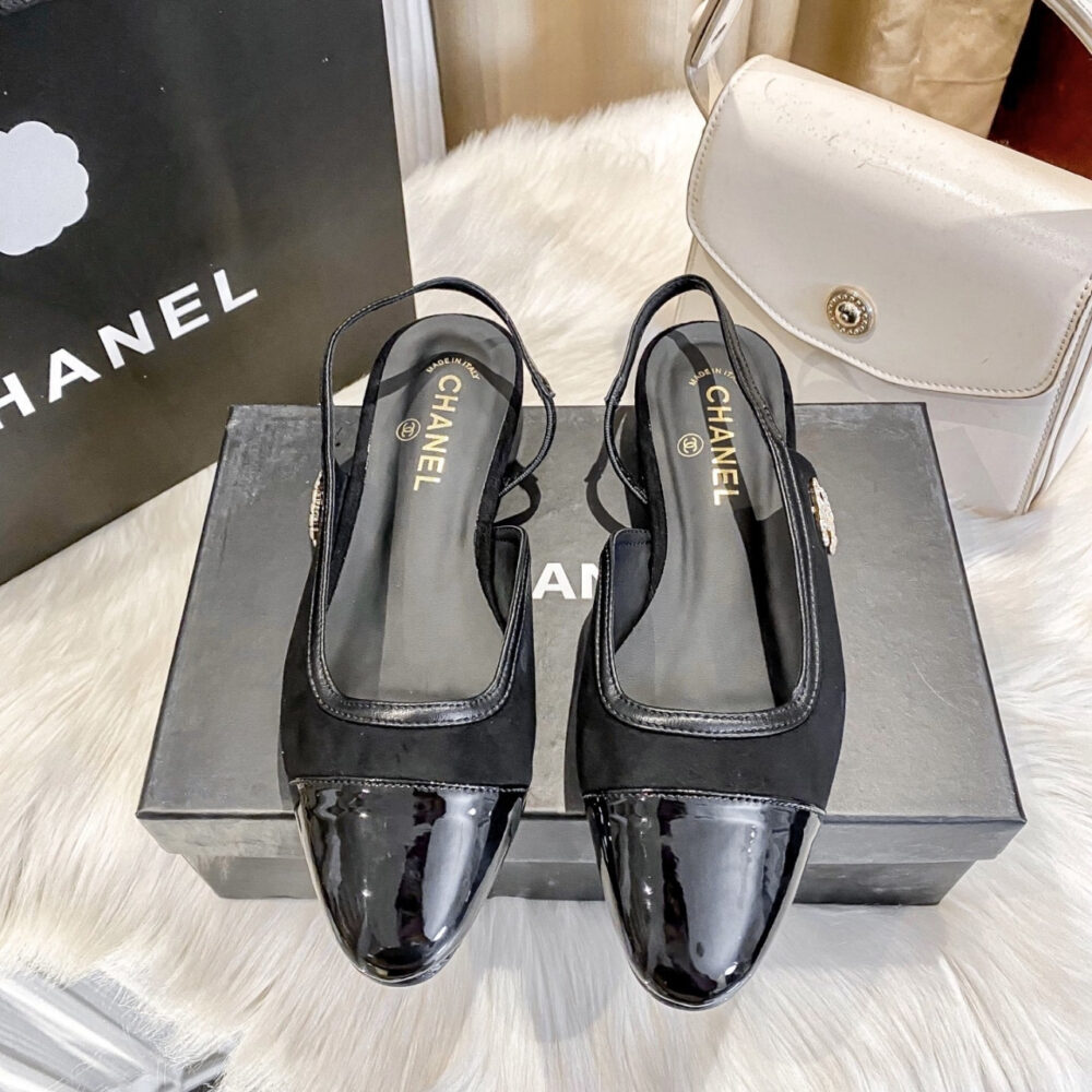 Chanel Logo Ballet Flats Black - Image 6