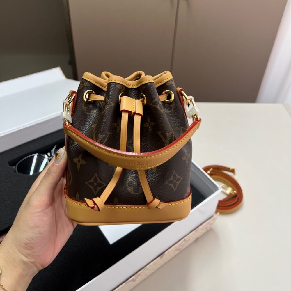 Gift set: Louis Vuitton Nano Noé Bag Monogram Brown 16Cm M81266 - Image 3
