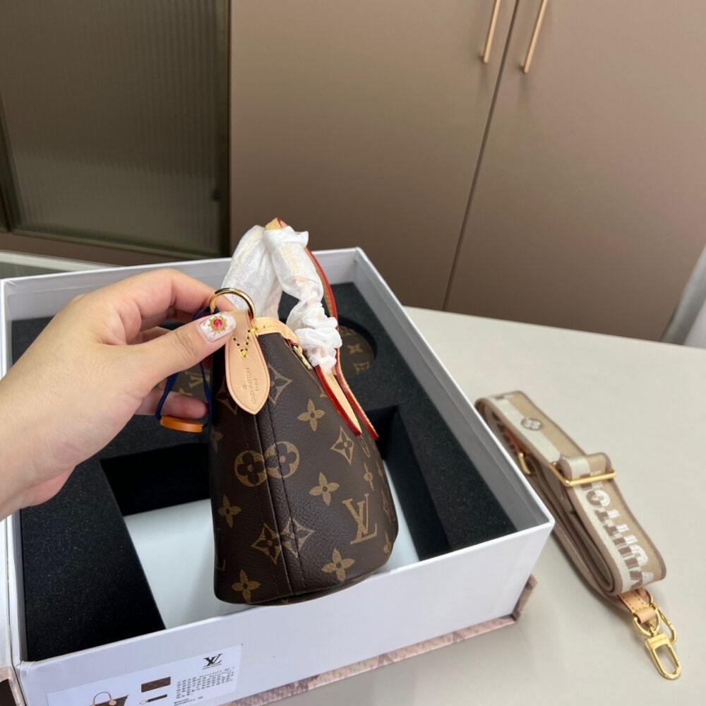 Gift set: Louis Vuitton Neverfull BB Bag Beige 24Cm M46705 - Image 4