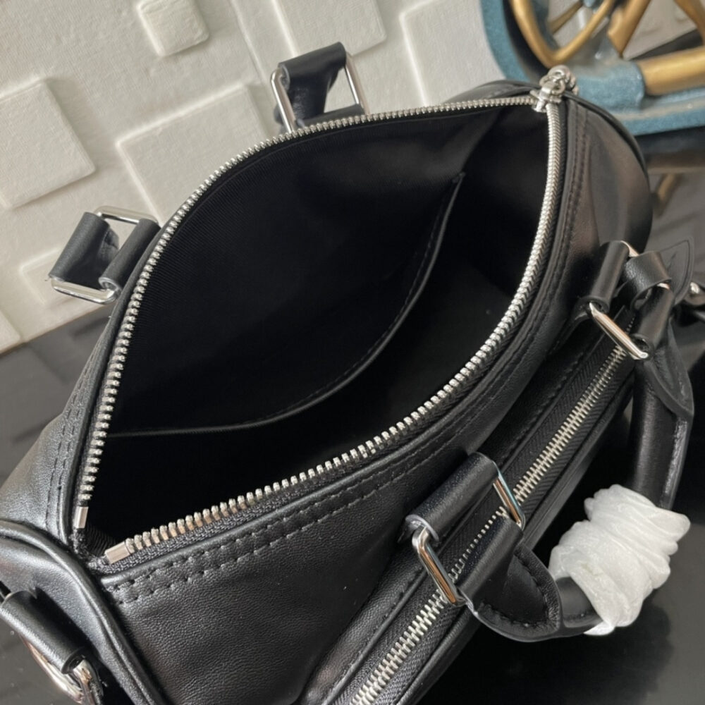 Super Vip 1:1 – Louis Vuitton Keepall Cargo Bandoulière 25 Bag Night Black 25Cm M13988 - Image 6
