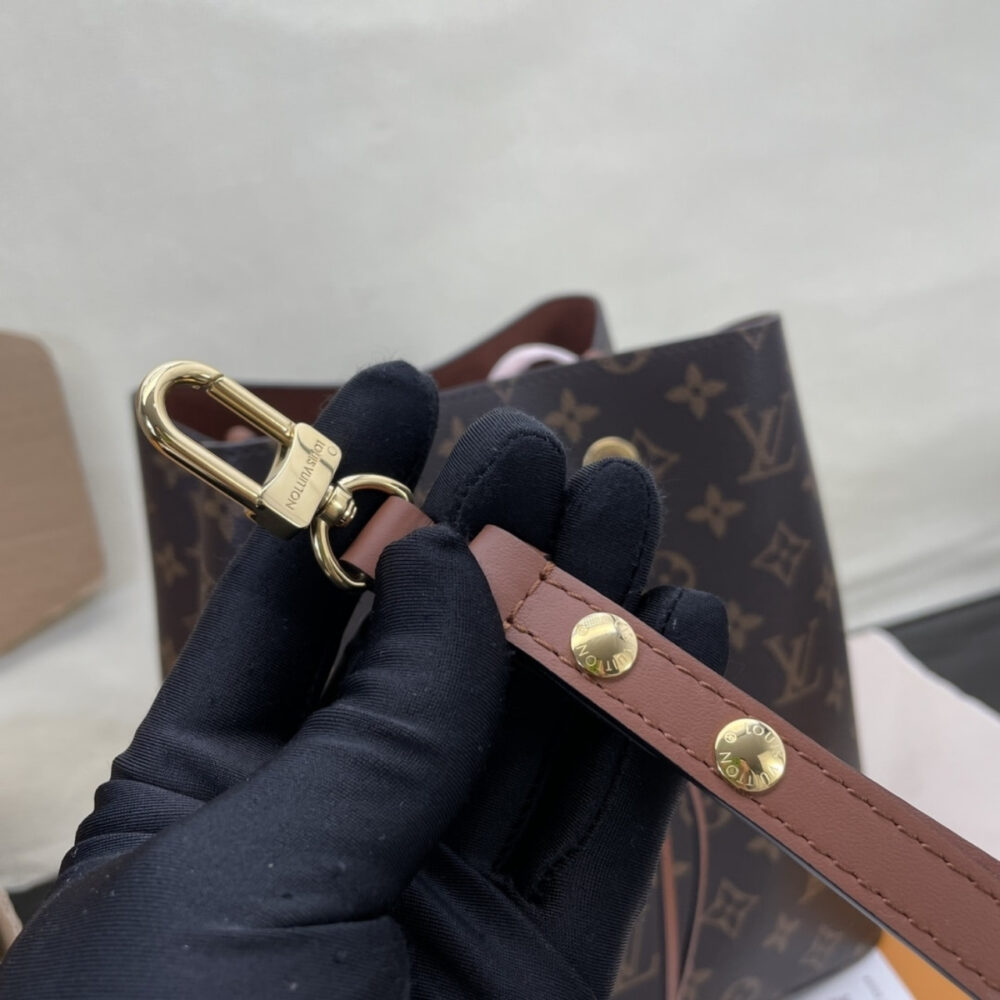 Super Vip 1:1 –  Louis Vuitton NéoNoé MM Bag Brown 26Cm M44887 - Image 5
