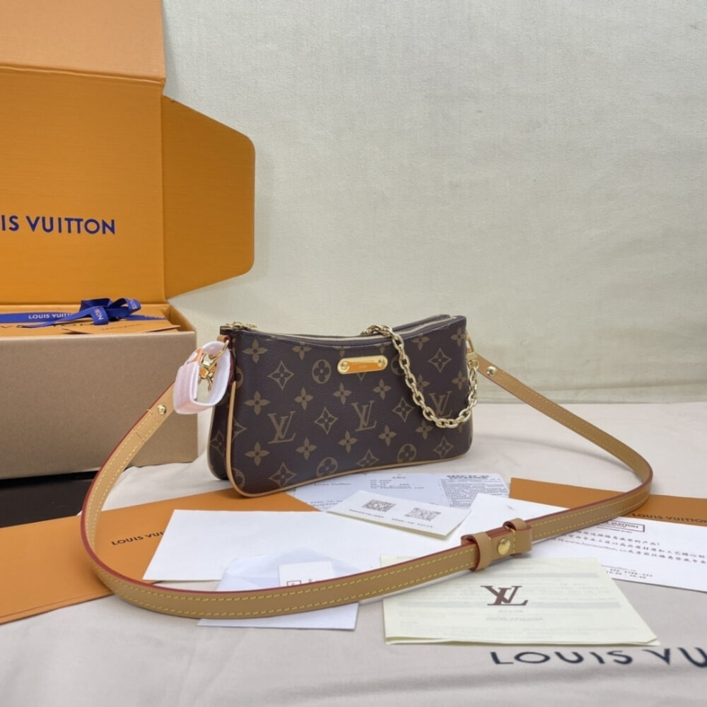 Super Vip 1:1 – Louis Vuitton Pochette Liv Bag Monogram Brown 24Cm M83008 - Image 3
