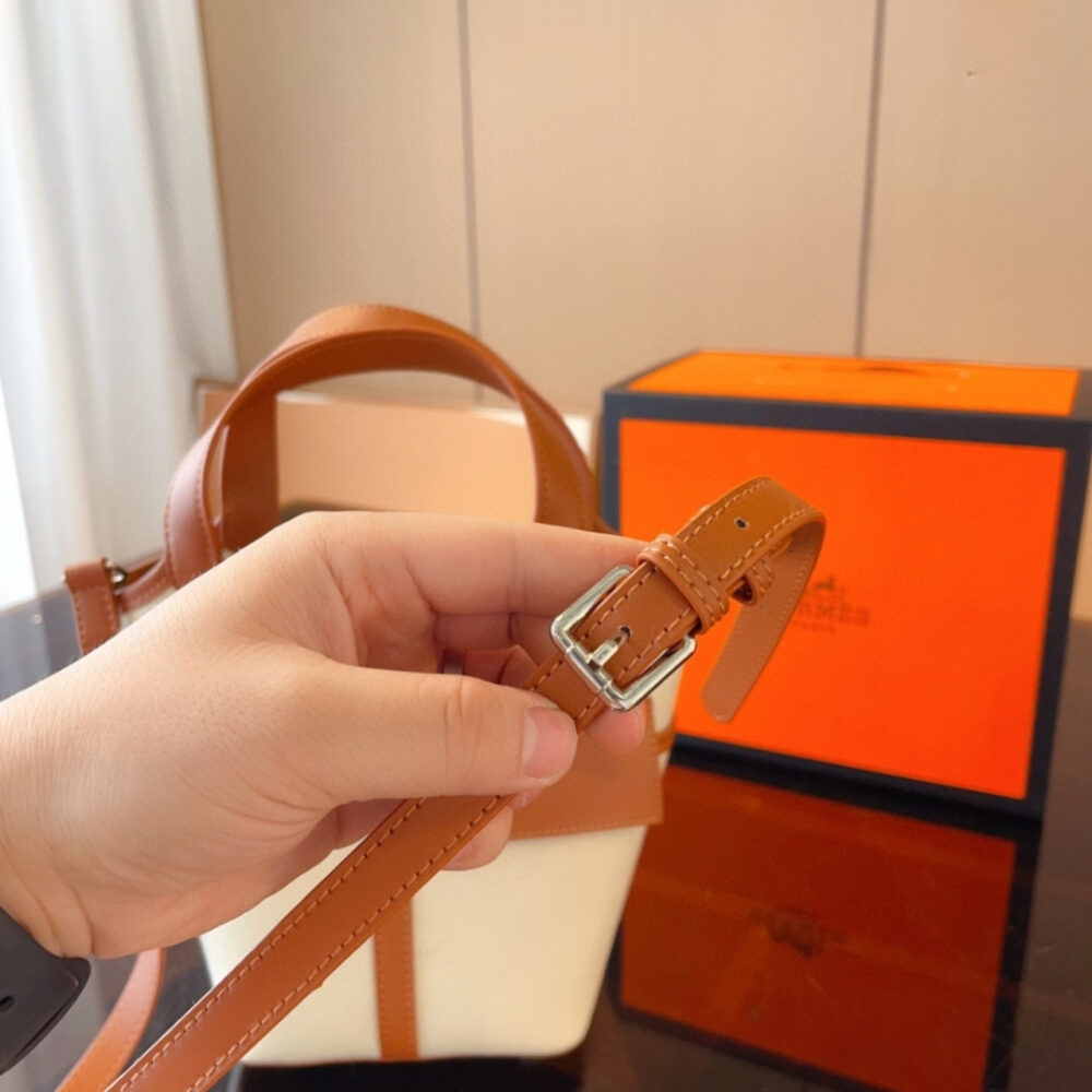 Hermes Picotin Lock 18 Pocket Bag Beige 20Cm - Image 6