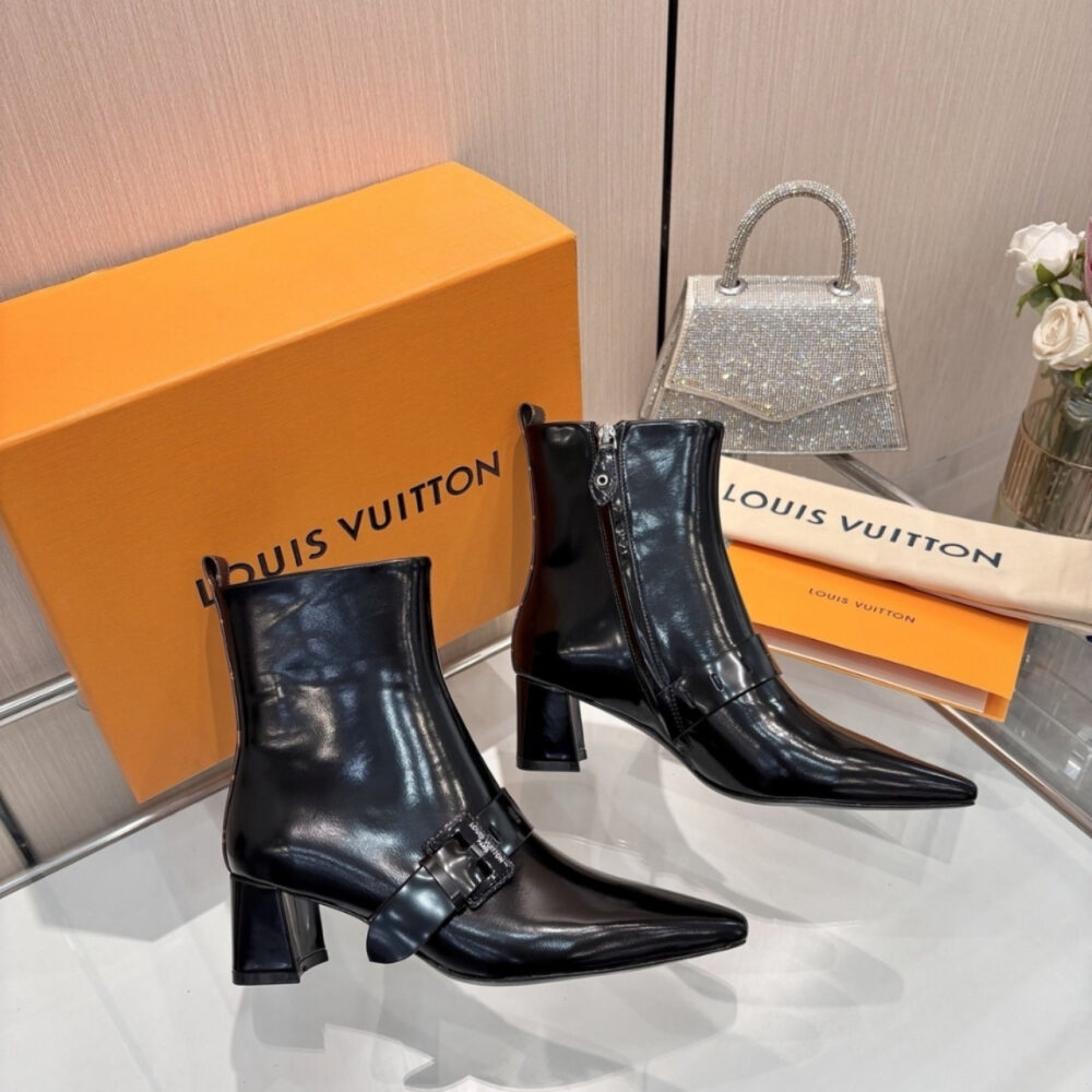 Louis Vuitton Fusee Boot Black 1AGLZT - Image 6