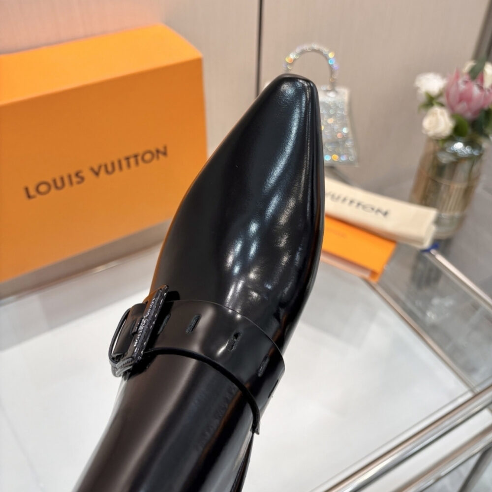 Louis Vuitton Fusee Boot Black 1AGLZT - Image 8