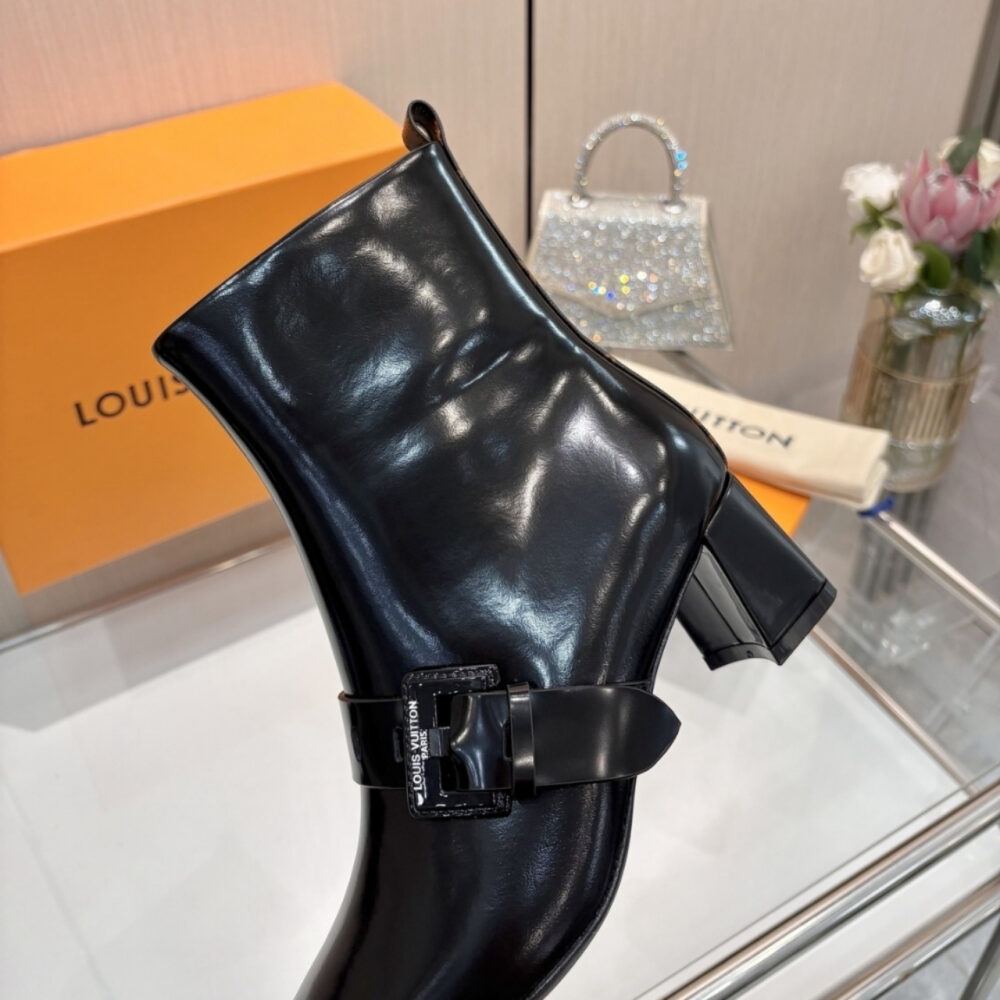 Louis Vuitton Fusee Boot Black 1AGLZT - Image 9
