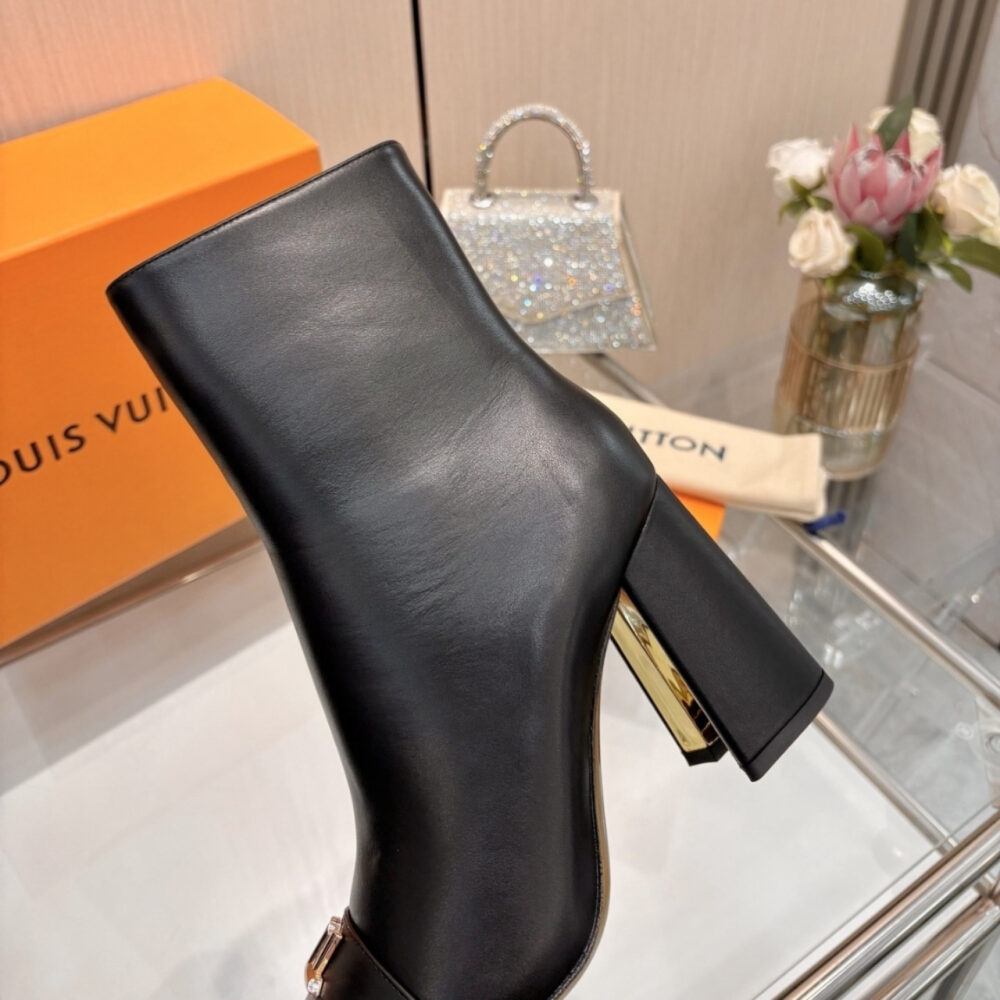 Louis Vuitton Swing Ankle Boot Black 1AICZA - Image 9